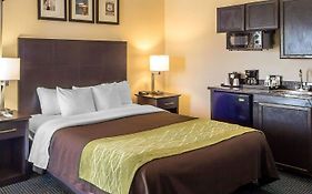 Quality Inn Tulsa-Downtown West